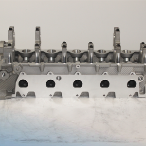 Hengerfej - Isuzu | 4JJ1